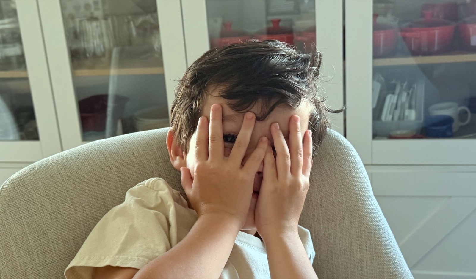 How to Build Confidence in a Shy 4-Year-Old Boy (Without Forcing It!) — illustration